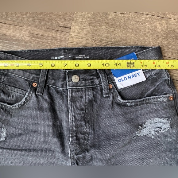 NWT Old Navy Women’s Black Slouchy Taper Jeans Size 4 - Picture 4 of 9
